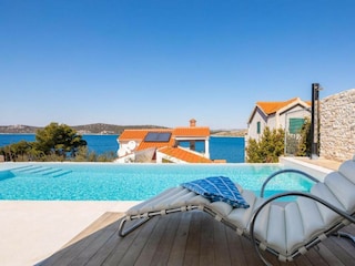 Villa Grebastica Außenaufnahme 11