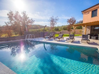 Vakantiehuis Karojba Buitenaudio-opname 10