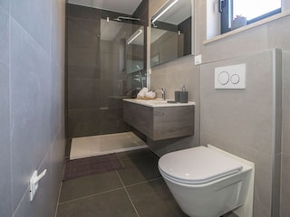 Badezimmer Nr. 3 mit Dusche