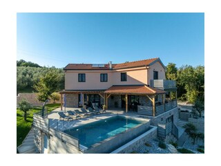 Casa per le vacanze Karojba Registrazione all'aperto 4