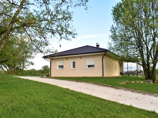 Villa Leonika