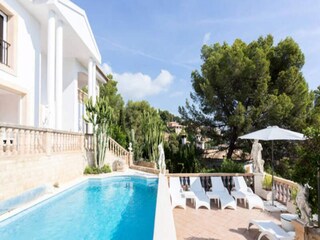 Apartment Portals Nous  3