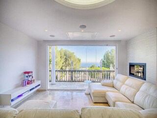 Apartment Portals Nous  11