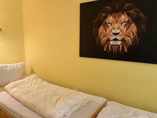 Schlafzimmer 2