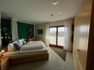 Schlafzimmer 3
