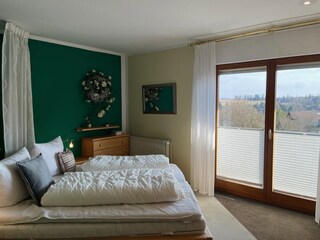 Schlafzimmer 3