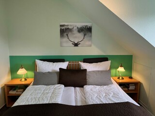 Schlafzimmer 2
