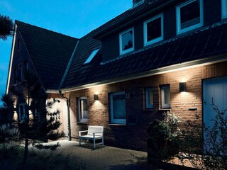 TIDE4 Amrum - das Haus bei Nacht