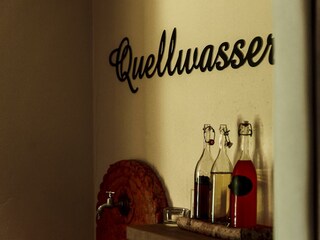SPA-Bereich mit Quellwasser und Säfte