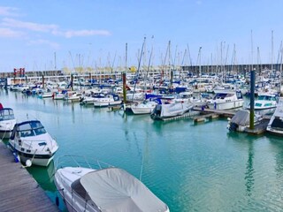 Apartamento Brighton Entorno 28