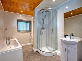 Bungalow Welt Features 16