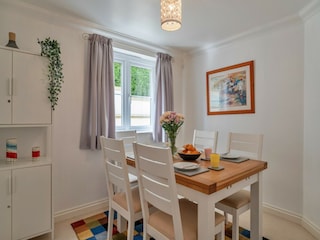 Apartment St. Ives Features 12