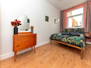 Apartment Welt Features 24