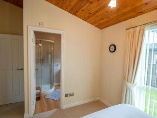 Chalet Plymouth Features 28