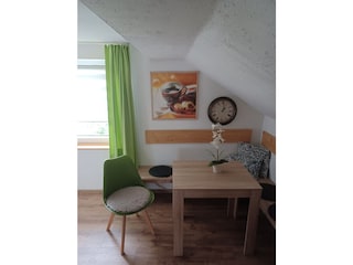 Küche mit gemütlicher Sitzecke
