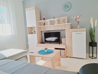 Apartment Kastel Stafilic Features 21