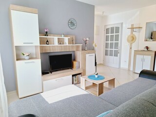 Apartment Kastel Stafilic Features 24