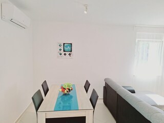 Apartment Kastel Stafilic Features 25