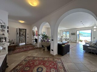 Villa Oggebbio Ausstattung 24