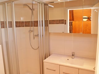 Bad mit Dusche