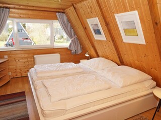Schlafzimmer I: mit Doppelbett