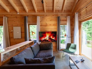 Wohn-/Essbereich mit offener Küche