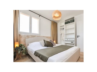 Hauptschlafzimmer mit eigenem Bad