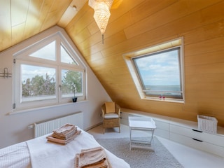 Schlafzimmer 6 im Dachgeschoss