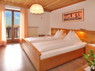 Schlafzimmer 2 Wohnung NR.8