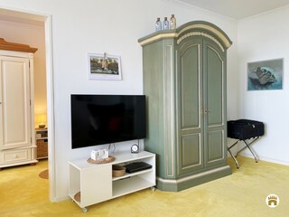 Wohn-Esszimmer mit TV