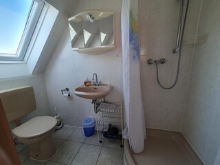 Badezimmer 2