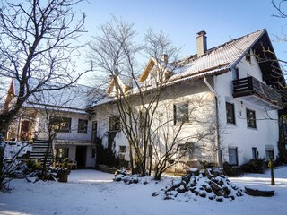 Ausßenansicht im Winter