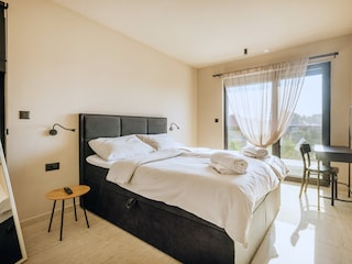 Schlafzimmer 3