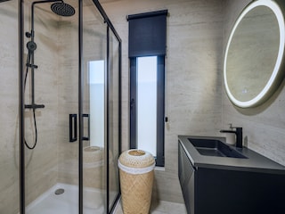 Badezimmer 2