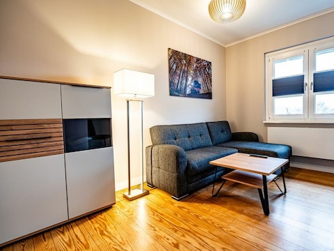 Mollibahnhof Ost - Ferienwohnung 02