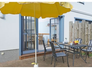 möblierte Ostterrasse