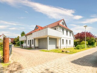 Hausansicht Einfahrt