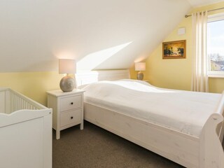 3. Schlafzimmer mit Doppelbett