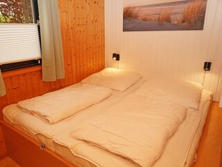 Schlafzimmer I: mit Doppelbett