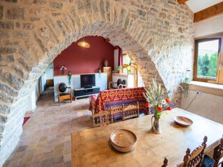 Apartment Pierrefiche  4