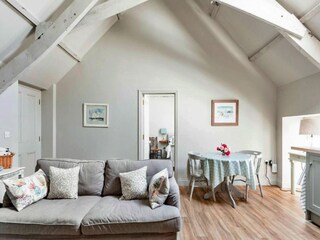 Apartment Plymouth Features 12