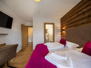 Holiday park Neukirchen am Großvenediger Features 21