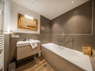 Holiday park Neukirchen am Großvenediger Features 27