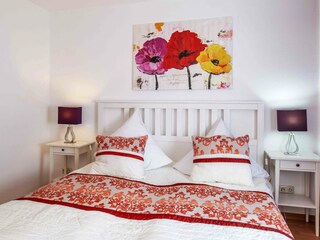 Schlafzimmer Nr. 1 mit großem Doppelbett