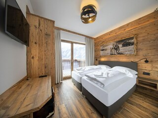 Holiday park Neukirchen am Großvenediger Features 13
