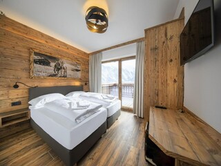Holiday park Neukirchen am Großvenediger Features 23