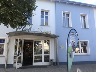 sehr schönes kleines Kino