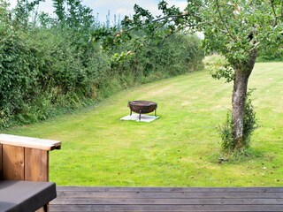 Farmhouse Trowbridge Outdoor Recording 7