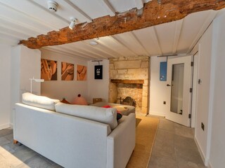 Holiday house Cheltenham Features 22
