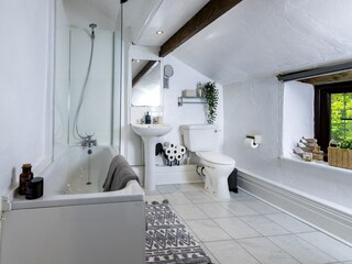 Holiday cottage Manchester Features 11